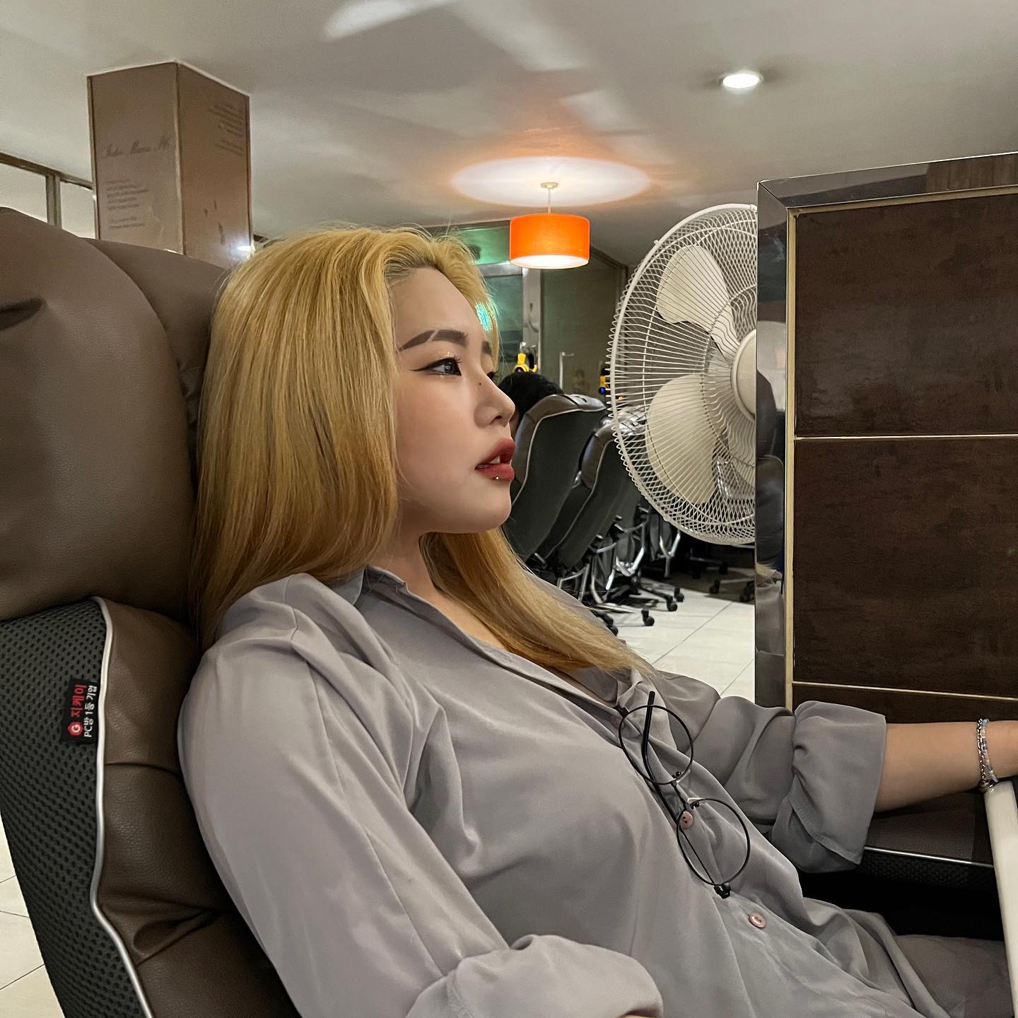 행복은 돈으로 살 수 
있지 왜 없냐