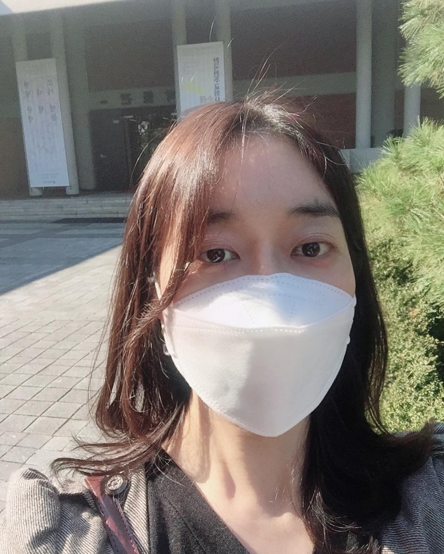 마스크끼고 합정역에서 헌팅당한날!
요즘 헌팅많이하나부네 ㅎ
올만이구나~~ 홋홋

#헌팅#합정헌팅