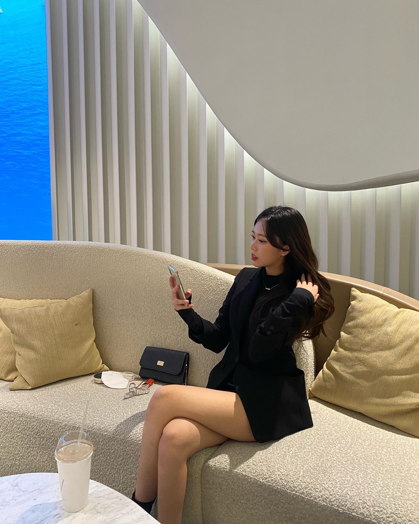 사실 이런 착장은 처음이야 ,,