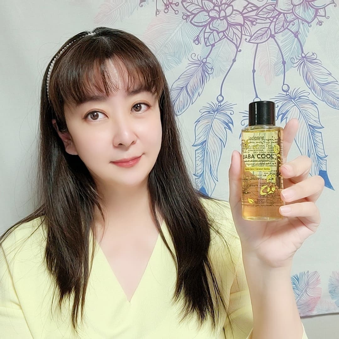 루체토뷰티 on Instagram: “#협찬 겨울이면 건조함이 심해서 오일종류를 자주 사용하는데 #바바쿨 #향수바디오일 독보적이네요 일반 향수와 다른 이국적인 향~ 바닐라향의 달콤하고 세련된 느