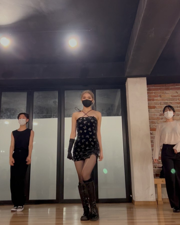 12월 한 달 짧았지만 너무 많이 얻어갑니다아 🥲🥲🥲🥲🥲수고하셨습니다 #wacoonchoreo