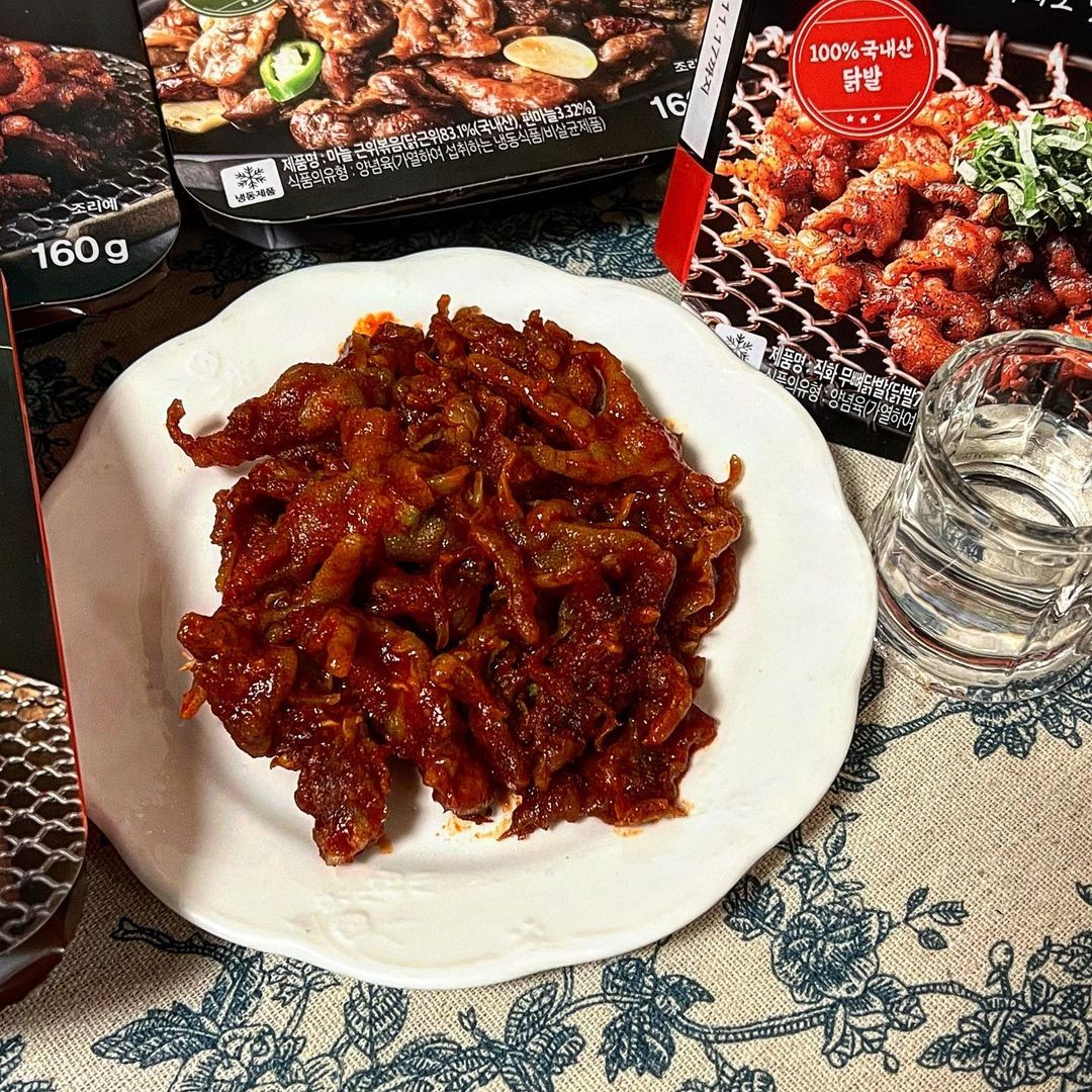 깨비츄 / 창원맛집’s Instagram post: “#협찬 #한잔애 #직화안주 🔶한잔애 직화안주5종🔶 ➡️ 리얼 직화로 구워 살아있는 불맛 가득한 안주🔥 새해 첫 피드는 술안주로 채우네요😊 집에서