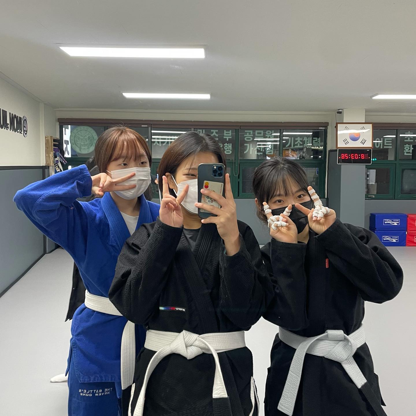 오늘 운동 끝😆🙌

#직장인 #직장인운동 #직장인취미 #주짓수 #충주주짓수 #인온주짓수 #인온주짓수충주 #주짓수하는여자 #bjj #juijitsu #일상 #데일리 #daily #소통 #재활운동