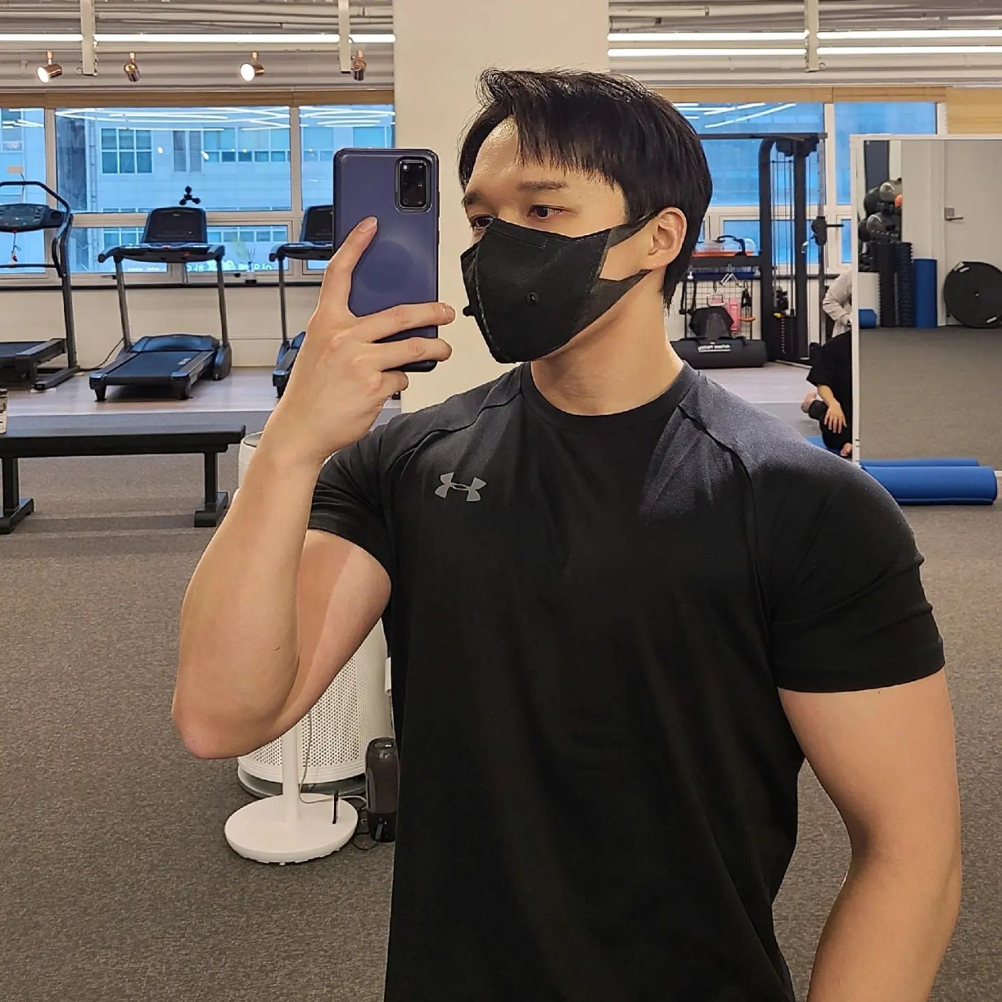 장작 태우자!!🔥🔥

쌓이기 전에 다 태우기!!🏋🏻‍♂️💪🏼

휴식시간 잘 지키고 자세, 신장, 수축 확실히🔥