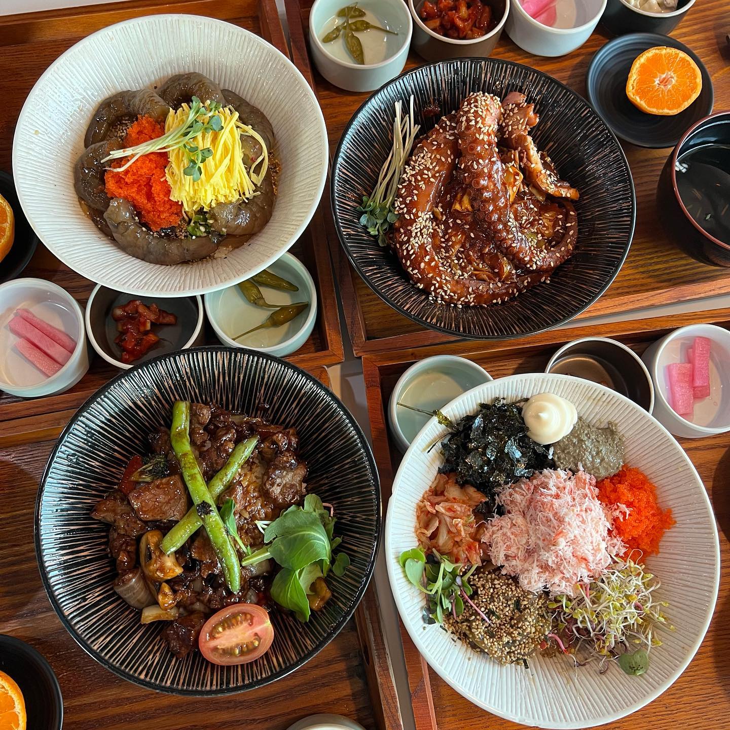 📌포항 빌라드웨이브 
.
.
☑️경북 포항시 북구 흥해읍 해안로 1777 빌라드웨이브
☑️월-일 11:00~17:00
.
.
기분좋은 예쁜한상🤍

🦐달달한간장새우와 날치알 톡톡
🦀부드러운게살과 내장 슥슥
🐙매콤 부들 쫀득
🐮달콤간장양념의 큐브스테이크
.
테이블링앱을 사용하고 있더라구요
이동중에 예약하면 대기시간을 줄일 수 있는 꿀팁!
매장도 예쁘구 창밖의 바다고 예쁘구〰️
입도 눈도 즐거운 식사였어요🤍😆