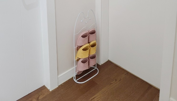 거실실내화거치대 깔끔한 슬리퍼거치대 실내화정리대 정리끝