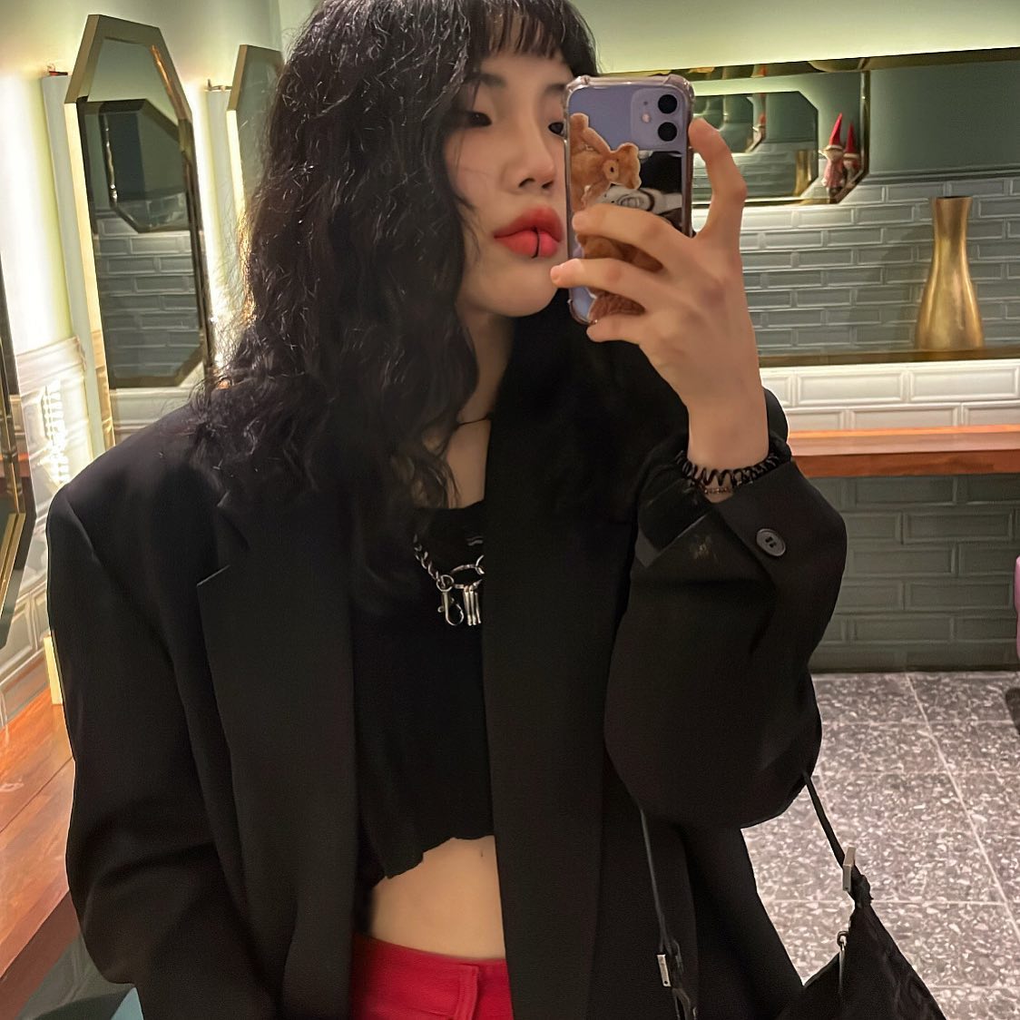 홧김에 앞머리 자른거 
오억오천만번 후회중