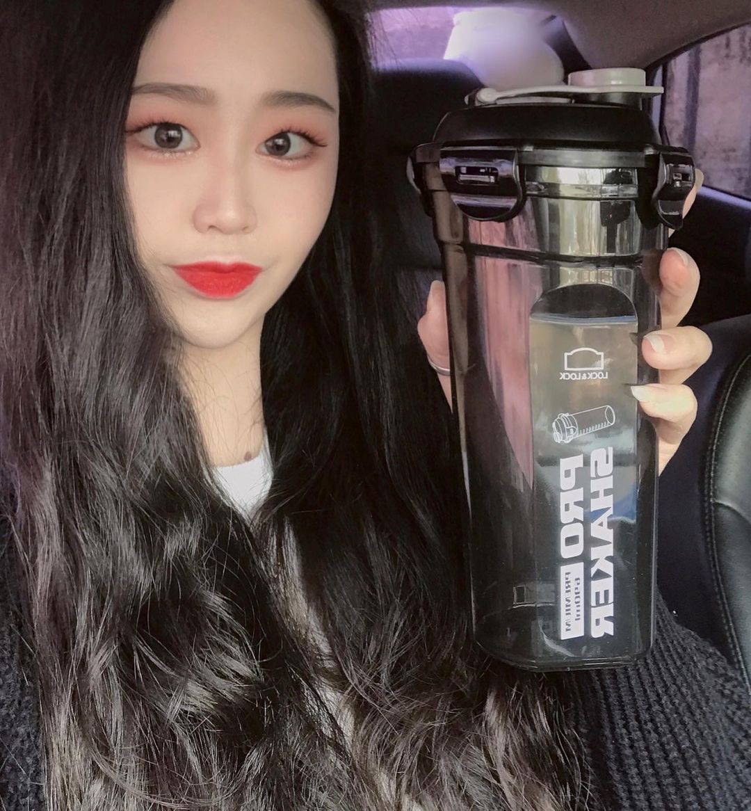 J̷u̷o̷k̷ on Instagram: “#광고 #협찬 #제품제공 #제품협찬 #리뷰 이번 리뷰는 🤍 PRO SHAKER 락앤락 프로쉐이커 🤍 PRO SHAKER에서 국내 1위 밀폐용기 제작업체 락앤락과 공동 개발한 프로쉐이커 입