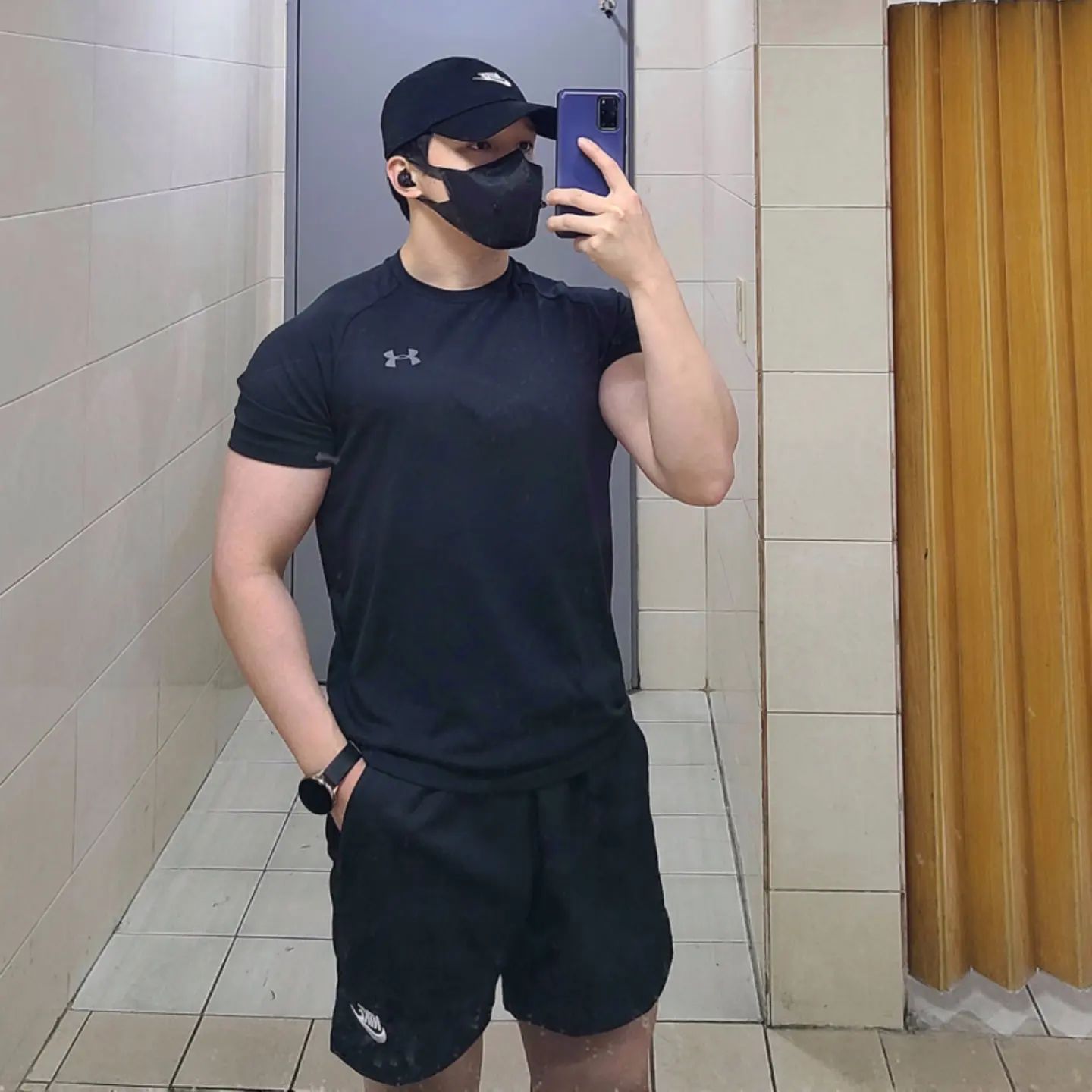 다크써클 완료!😵‍💫

잘 먹고 운동해야겠다,,
조금만 해도 피곤하네😢