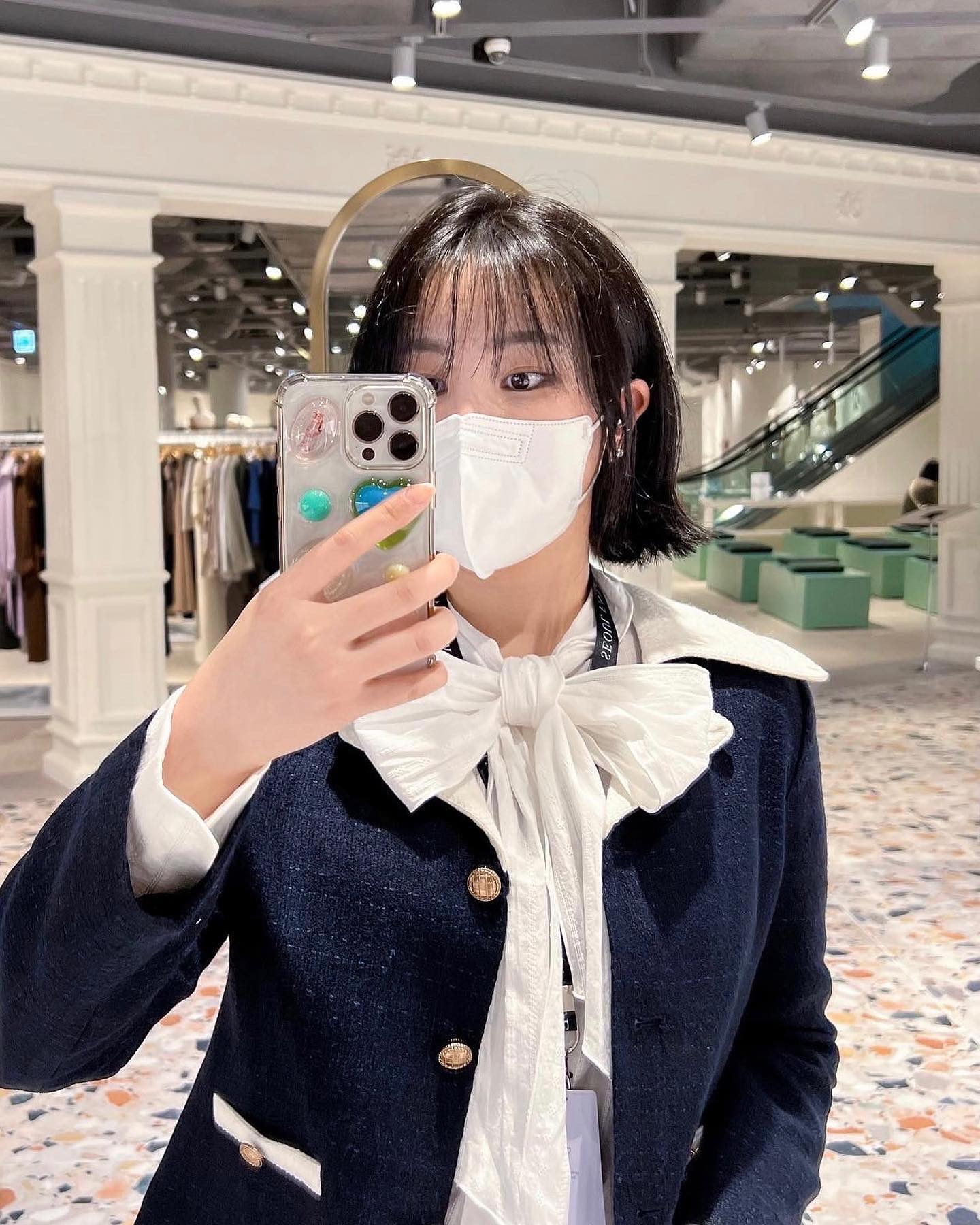 거울샷 좋아요,,💟