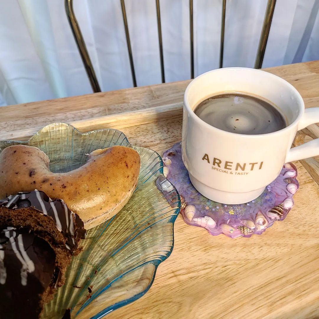 갱이 on Instagram: “#아렌티#협찬 🤎아렌티 마일드 아메리카노, 스틱커피☕ ☕전문 바리스타의 황금 블랜딩으로 원두 커피 본연의 깊고 풍부한 맛을 담은 프리미엄 스틱커피 ☕마이크로 그