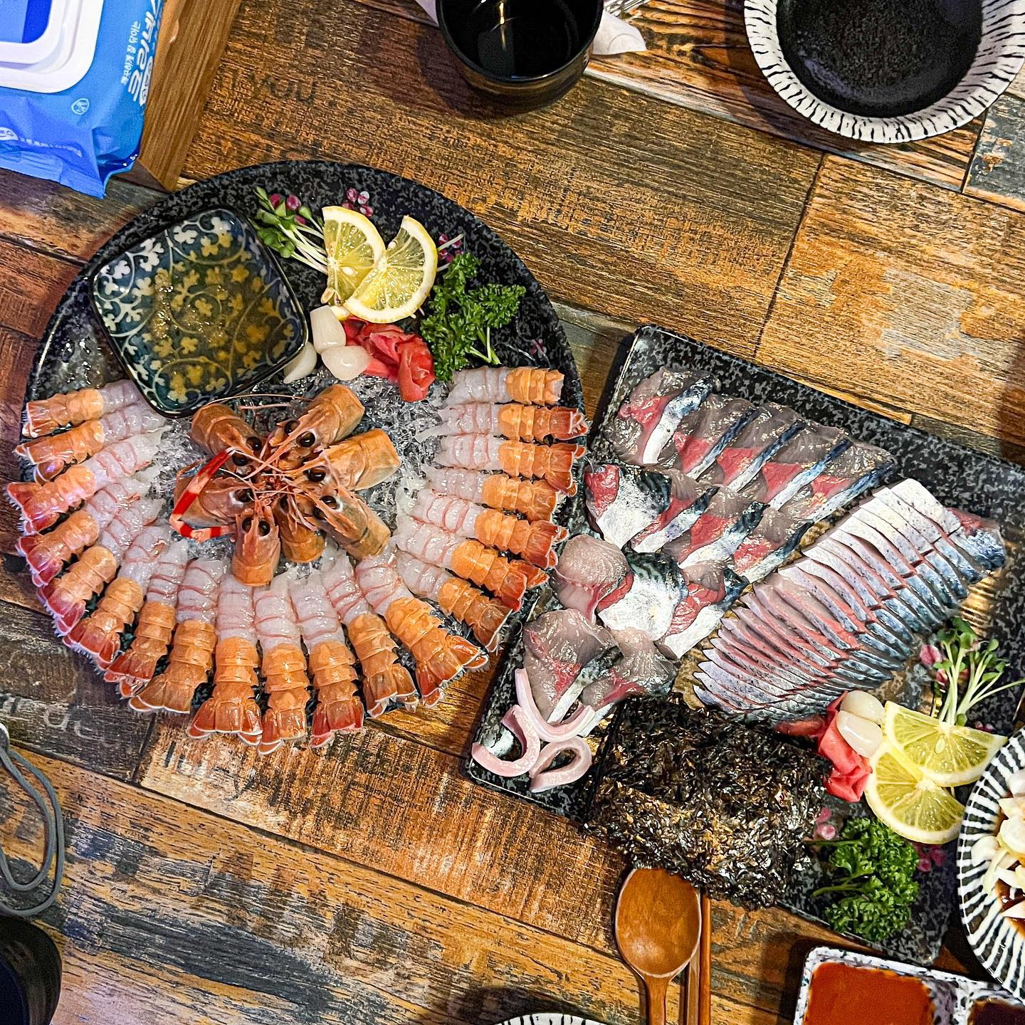 🦐
#딱새우회 #고등어회 #제주범하다 #범하다
#성산맛집 #서귀포딱새우회 #서귀포고등어회