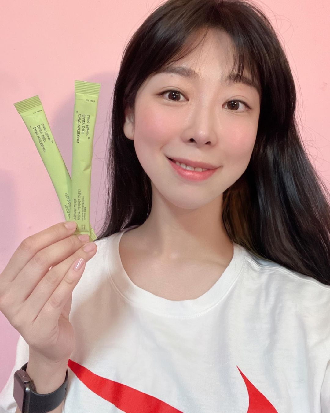 𝒔𝒐𝒅𝒂🖤 on Instagram: “#협찬 💚 마시는 비타민 다이어트 SPRX 워터믹스 라임 💚 지난주부터 PT 등록하고 열심히 운동하는 중인 사람 누구? 저요 👏🏻 다이어트의 기본은 수분섭취와