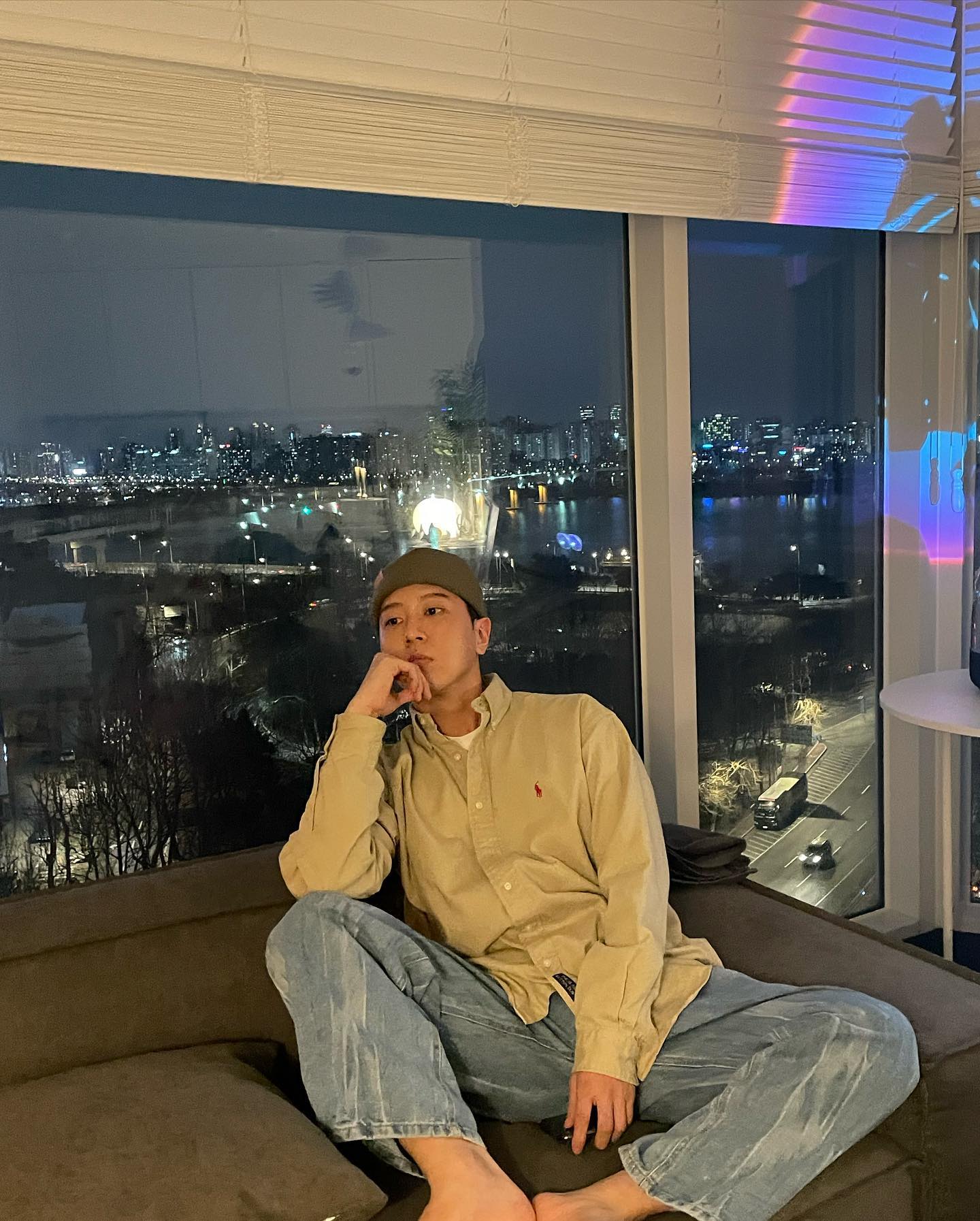 그윽-

좋은집 : am.ton_mans1ho 
좋은사진 : kingustj