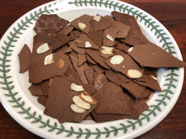 저칼로리 과자 <밀키요 브라우니칩> 살안찌는간식으로 좋아요