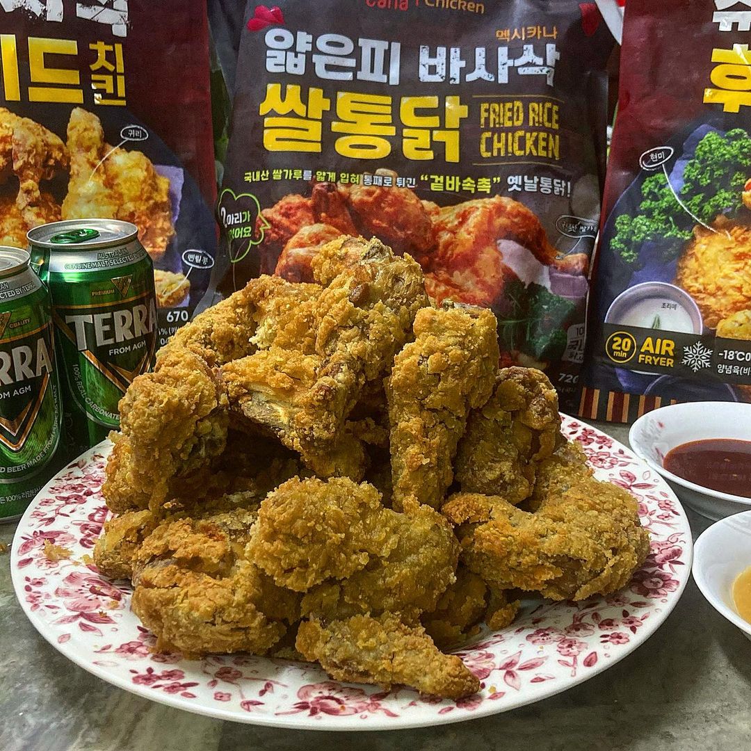 먹뜰이 (@muk_tteul) posted on Instagram • Mar 21, 2022 at 10:25am UTC