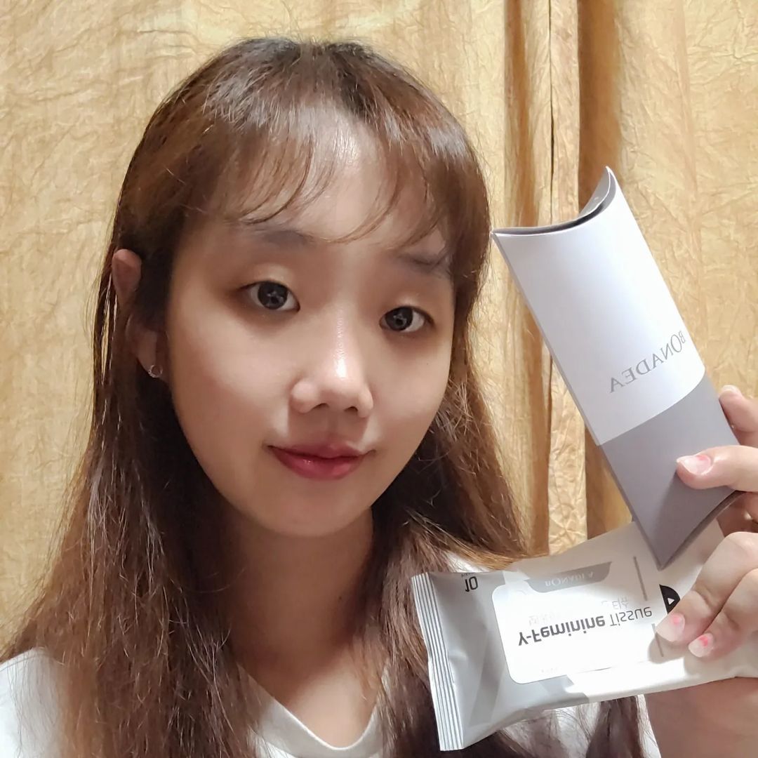 혜지니 대외활동 on Instagram: “#협찬 보나데아 궁 1개, Y세럼 1개, 페미닌티슈 1개 보나데이 궁은 여성청결제입니다! 한 주에 1번 사용하면 된다고 해요! 궁은 알약 모양으로 되어있는데요 꺠