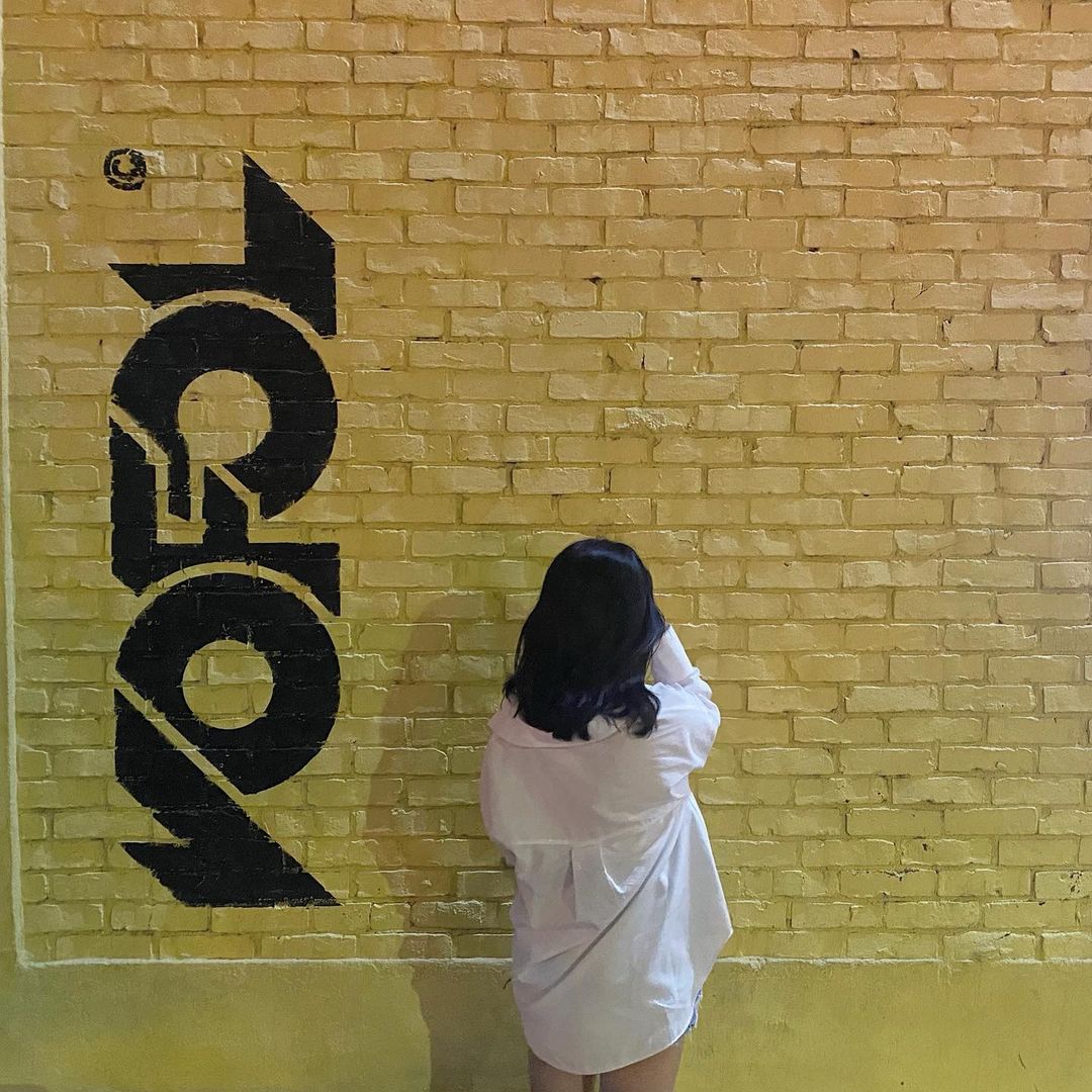 즌럽 '◡'♥ on Instagram: “불금🔥🔥🔥🔥🔥 . #광고#건대클럽##성수클럽#vofol#성수핫플레이스#성수동#건대#세종대#화양동”