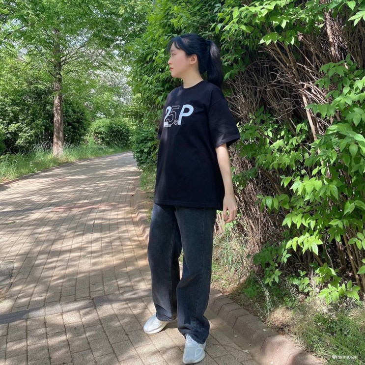 무신사브랜드 이십오퍼센테이지 25P 기능성 오버핏반팔!