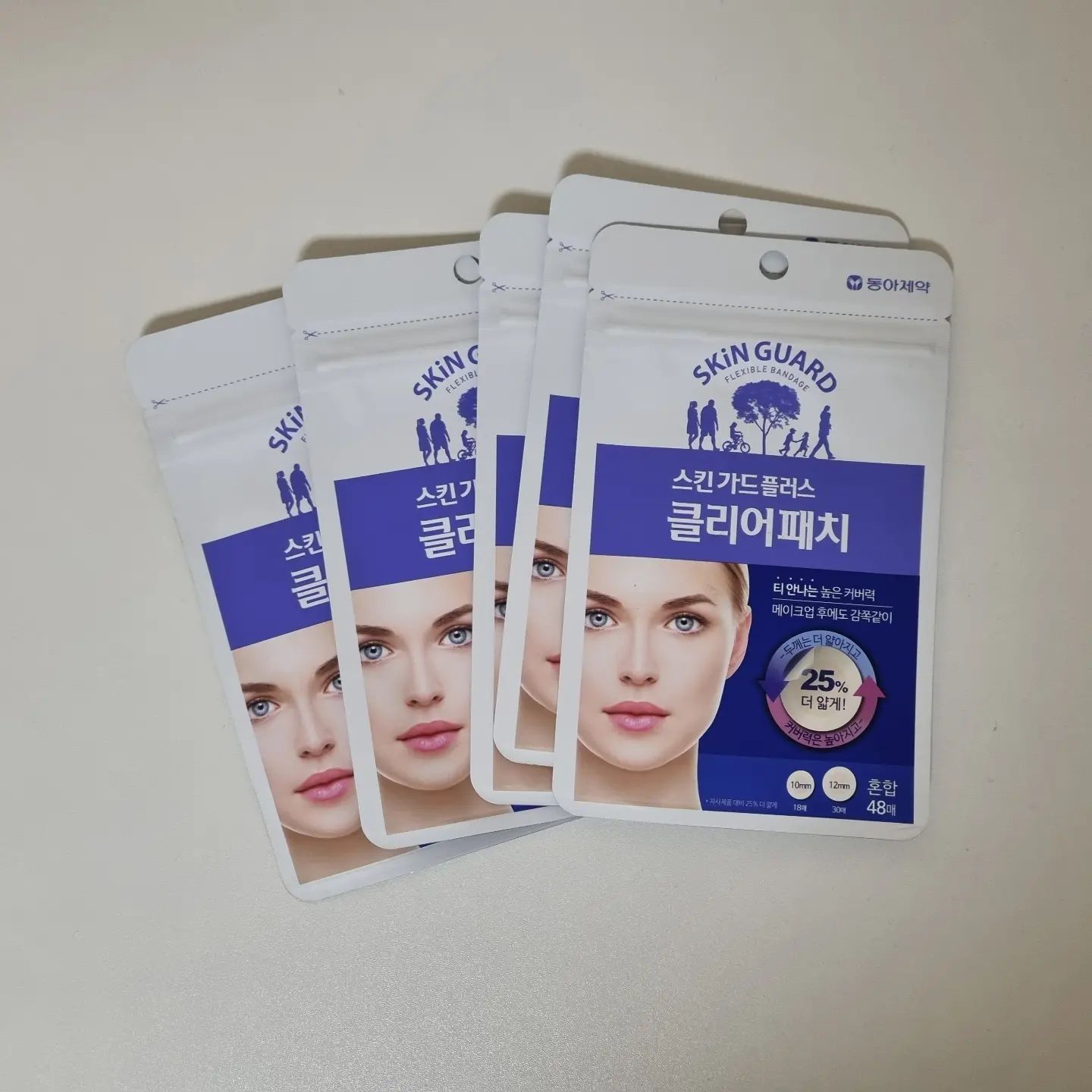 #제품협찬 #여드름패치 #스킨가드 #동아제약 #올리브영스팟패치 #스팟패치 #여드름패치추천 #클리어패치 #올리브영여드름패치 #스킨가드 #동아제약 #올리브영스팟패치 #스팟패치 #여드름패치추천 #클리어패치 #올리브영여드름패치 #동아제약스팟패치 #동아제약여드름패치

티안나는 트러블 패치로 넘 좋은것 같아요~ 요즘 트러블 많이 나는데 잘 쓸것 같아요!!