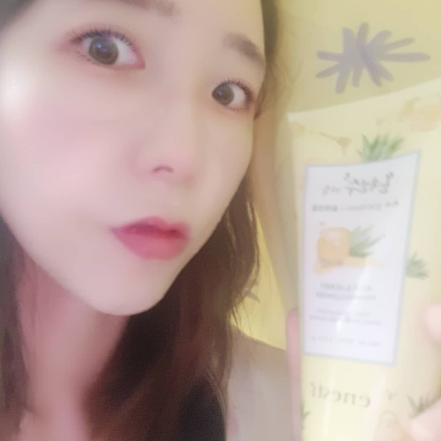 #협찬 
온천수폼클렌징으로 깔끔하게 
데일리클렌징하기! 

예민보쓰인데도 
자극없이 순하게 온천수폼클로
딥클렌징할 수 있어서 우왕굿!
 
씻고나면 안당기고 촉촉해서 
맘에 들어용 'ㅅ' 
온천수가득 클렌징폼으로 
세안하고나면 부들부들하니
스파하고온느낌쓰

알로에+허니 꿀조합 온천수클렌징폼
디잔도 노랑노랑 산뜻하다눙'ㅅ'
.
.
.
.
.
#첫줄안녕 #일상 #데일리 #일상스타그램 #직장인일상 #뷰티 
#에네스티 #클렌징폼 #딥클렌징 #클렌징 #온천수클렌징폼 
#온천수폼클렌징 #폼클렌징 #온천수 #운동하는여자 #셀카 #셀스타그램 
#얼스타그램 #코덕 #코덕맞팔 #일상맞팔 #첫줄반사 #좋반 #좋테 #선팔환영 
#선팔하면맞팔 #l4l #like4likes #인친환영