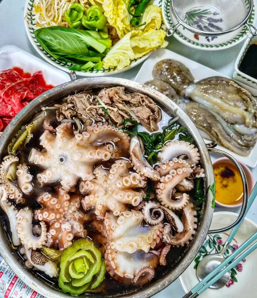 🍽쩡이의 먹방일지 🍽 on Instagram: “💛쩡이집밥💛 '상품 홍보를 위해 무료로 증정받고 작성한 리뷰입니다.' 인님들 맛점하셨나요💙 전 오늘 아점으루 몸보신 제대로 했어용ㅋㅋ 😆 #백
