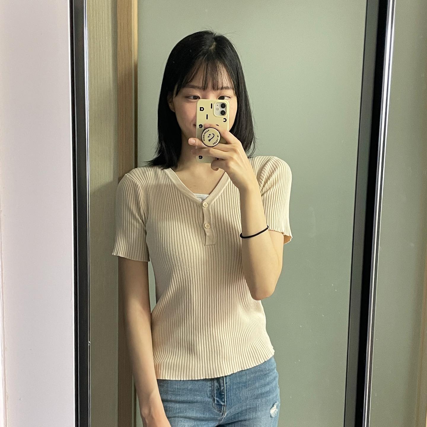 이번 주말은 정말 덥네요 💦
회사갈 땐 못 입는 청바지 입어버리기 👖
일요일 밤 마무리 잘하세요 !!