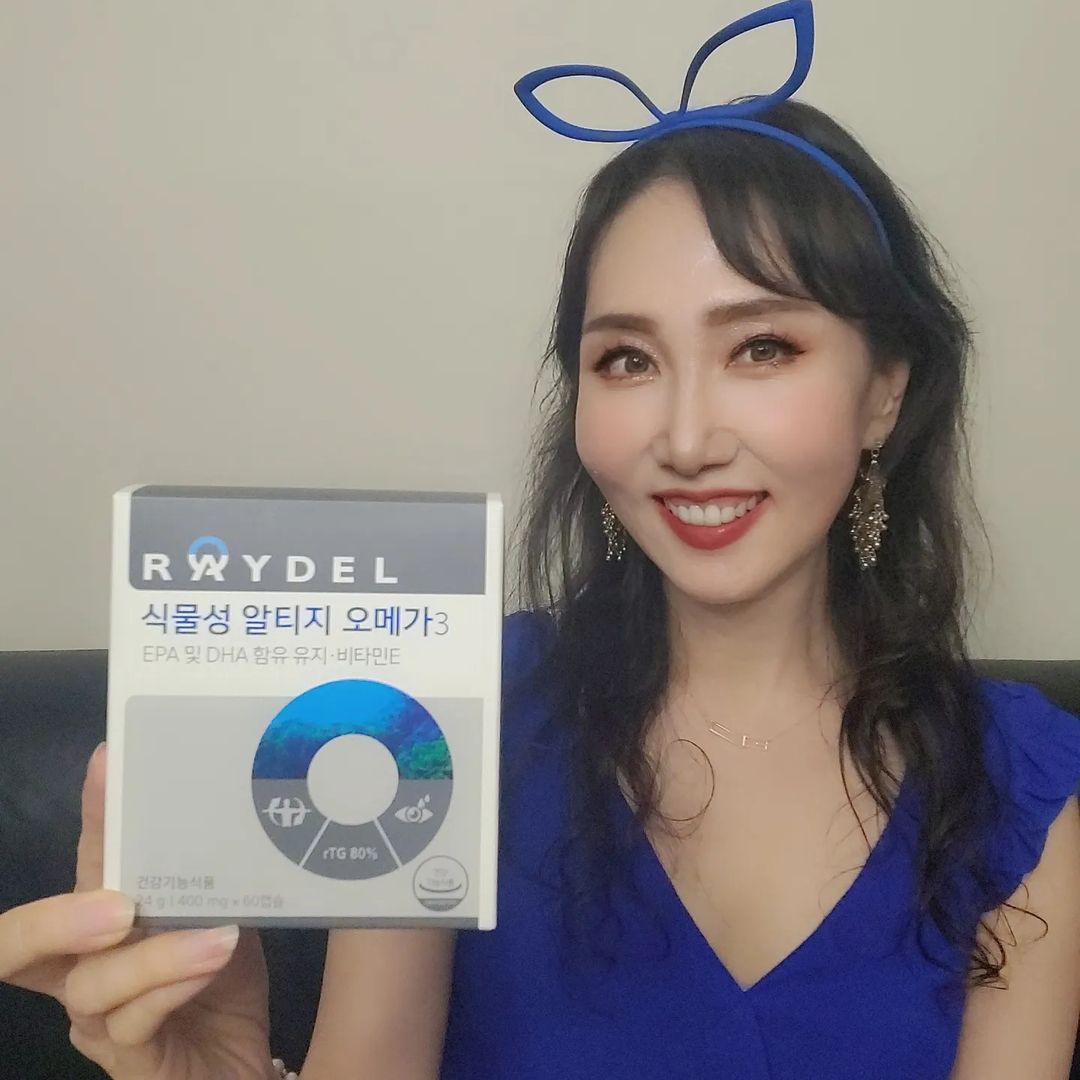 강소미 on Instagram: “#협찬 #광고 💕 레이델 식물성 알티지 오메가3 🥳유럽 비건 인증! 캡슐까지 100%식물성! 오메가3 드시고 계신가요? 저는 갱년기가 되니 중성지방 수치도 높아져서 운동하
