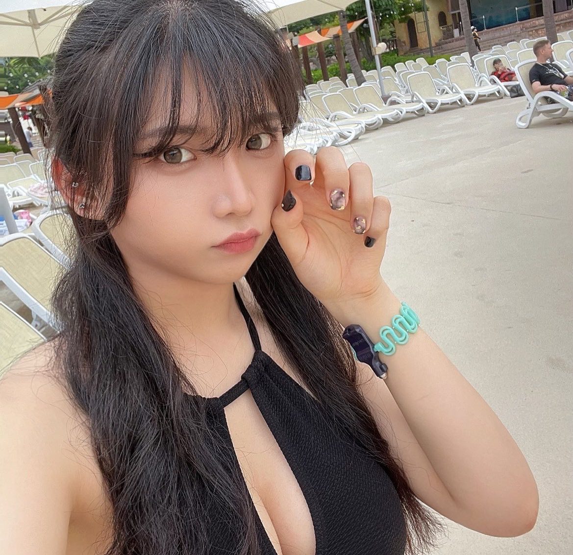 ⠀⠀⠀
최근 가장 맘에 드는것 = 네일 💅
⠀⠀⠀