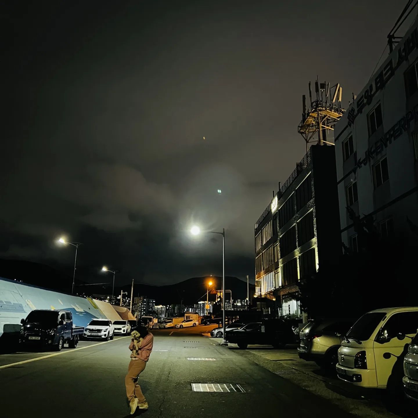 .
급 부산야경이 보고싶어서🌃
.
#지난주인가 #암튼오늘아님