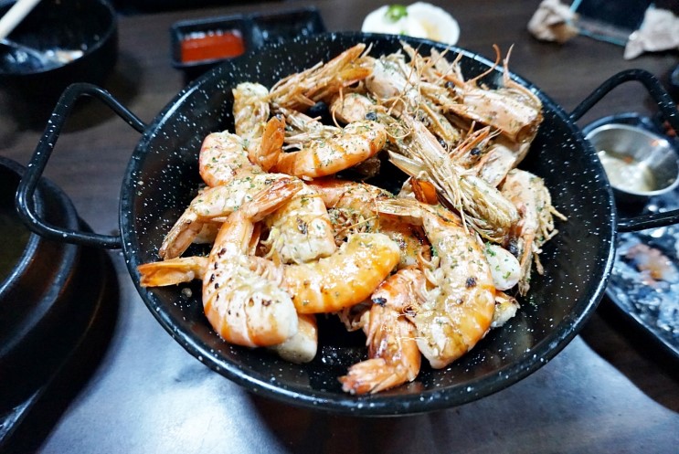 광장코아맛집 대구 해적 새우버터구이