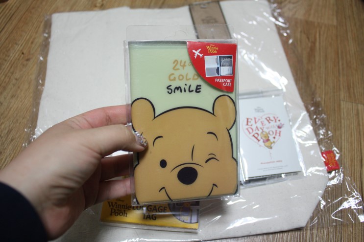 'Everyday with Pooh' 곰돌이푸우 제품 선물로도 좋아요!