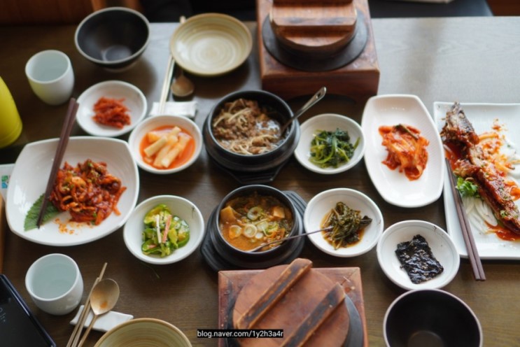 사당역 한정식, 둥구나무 건강한 맛에 반하고 왔어요.