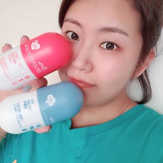 쭈야 on Instagram: “. 여자들을 위한 다홍이❤ 체지방 감소에 도움을 주고 불편한 그날을 위해 감마리놀렌산에 9가지 비타민이 함유되어 있어요 ​ 쾌변을 위한 천둥이💙 알로에전잎과 프로바이오틱스에 아연을 더해서 배변활동을 원활하게 해준답니다 ​ grn알약들은 다 화장실을…”