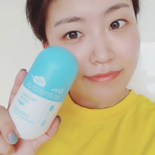 쭈야 on Instagram: “. 💙안티스트레스 다이어트 하늘이💙 ​ ⠀⠀⠀ 스트레스로 인한 피로와 긴장,체지방까지 날려주는 하늘이😁 ​ 스트레스로 인한 피로개선을 도와주는 홍경천 추출물과 스트레스로 인한 긴장완화를 도와주는 L-테아닌 성분이 들어있어요 체지방을 OUT시켜주는…”