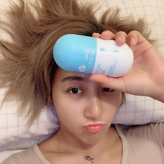 야걸 on Instagram: “내일이 설레여서 그런지, 아니면 두려워서(?)그런지 ㅋㅋ 잠이 안온다 ㅜㅜ 하늘이 하나 먹고 푹 자야지😪 . . 내일 10키로 마라톤에 나간다.  원래 목표는 49분이었으나... 55분으로 하향조정(?)하였다.  부디 살아돌나오길🙏🏾🙏🏾🙏🏾 . .…”