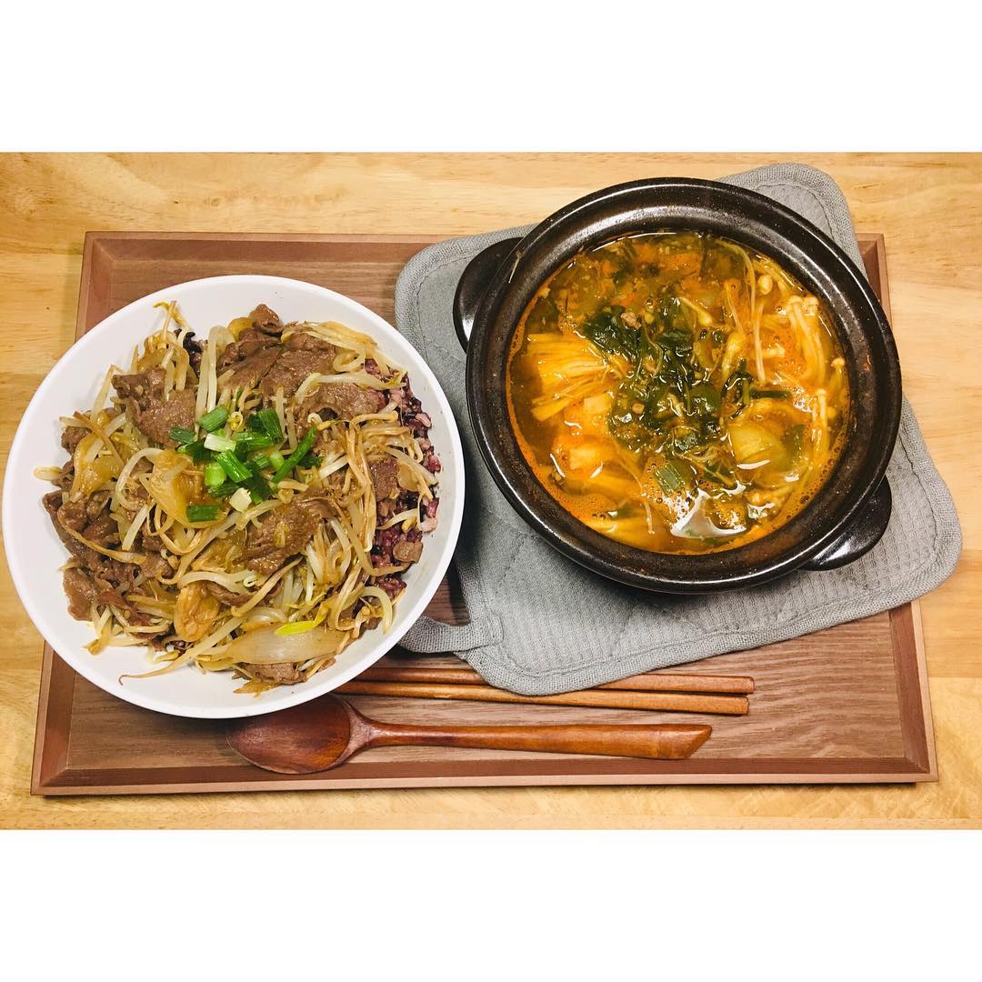 #오늘의요리 는 
#소고기갈릭버터구이덮밥 #달래된장국 
#자취요리 #온더테이블 #요리스타그램 #쿡스타그램 #먹스타그램