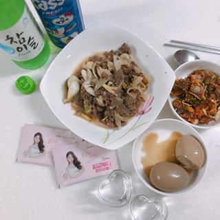 ℂ𝕙𝕦𝕦 on Instagram: “.
.
.
.
#grn #grn지금부터안티이불킥 #숙취해소 #술그램
#지알엔 #편의점 #술그렘 #술 #숙취전후 #지알앤”