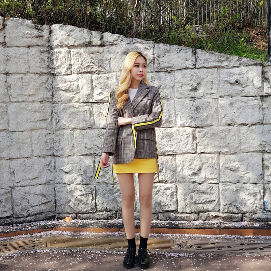 #석촌호수 나드리
.
.
.
.
#벚꽃 #벚꽃축제 #석촌호수벚꽃 #오오티디 #ootd #패션스타그램 #옷스타그램 #fashionstagram #데일리코디 #데일리룩 #여자데일리룩 #dailygram