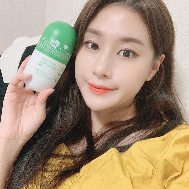 쏘0이🐷 on Instagram: “아가리어터 소영끄 식전에 분홍이 식후엔 초록이 먹으면서 장도 활발해지구 먹은 것 만큼 배출두..ㅎ 초록이 분홍이 먹으면서 자전거도 타고, 걷기운동도 열심히 하는즁!! 효과는 슬슬 나타나는 중~~👍🏻 (분홍이 밥먹기 30분전에 먹는걸 추천해요)…”