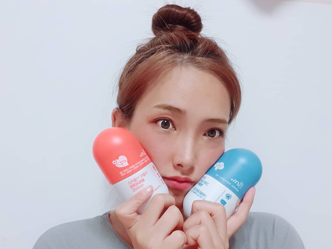 배우 정다이 - 모델 유튜버 힛별다이 인플루언서 on Instagram: “#힛별다이 캬~~ 원래 부농이초로기 먹었었는데! 효과 좋아서~ 그대로 먹어볼까 하다가! Grn에서 업그레이드 되어 나왔다니!!! 하❤ 안먹을수있나영!!!!!!!!!!!!!!!!! 바로바로 득템해서 먹어봤쮸🤭🤭🤭 ⠀ 천둥이 다홍이도 예뻐지는 다이어트…”