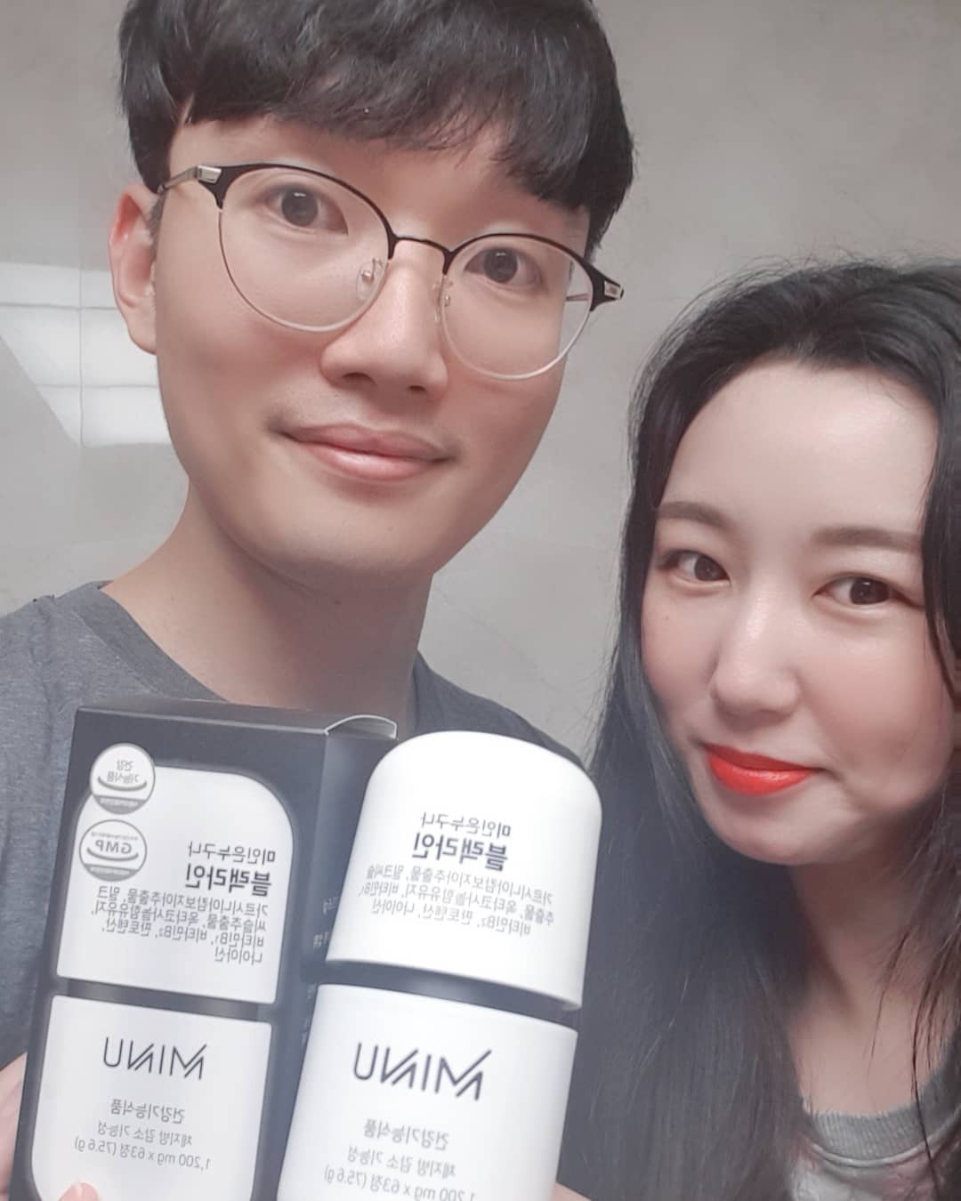미인커플 on Instagram: “남성 전용 보조제라 예랑이랑 함께 섭취중ㅋㅋ
평소보다 기운이 나는 것 같기도~! #MINU #미누 #미누블랙라인 #블랙라인, #다이어트보조제 #다이어트그램 #미누남자다이어트 #다이어트 #다이어트기록 #살빼자 #다이어트후기 #다이어트성공 #미누다이어트”