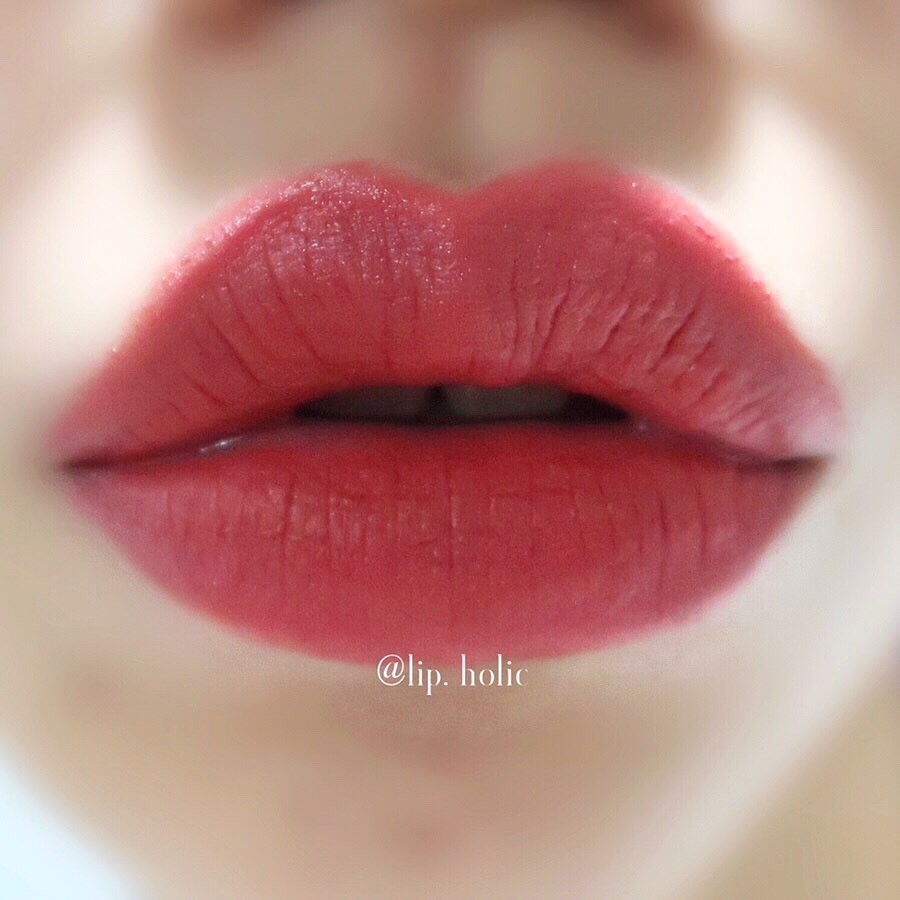 어뮤즈 파우더 립 밤 펜슬 애월
#레이어드립

#립홀릭뷰 ˘ﻬ˘
상세한 리뷰는 블로그로 (프로필 링크 클릭)