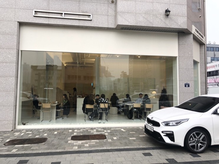 김포카페 쇼핑몰카페대관에도 좋은 빈치하다 카페