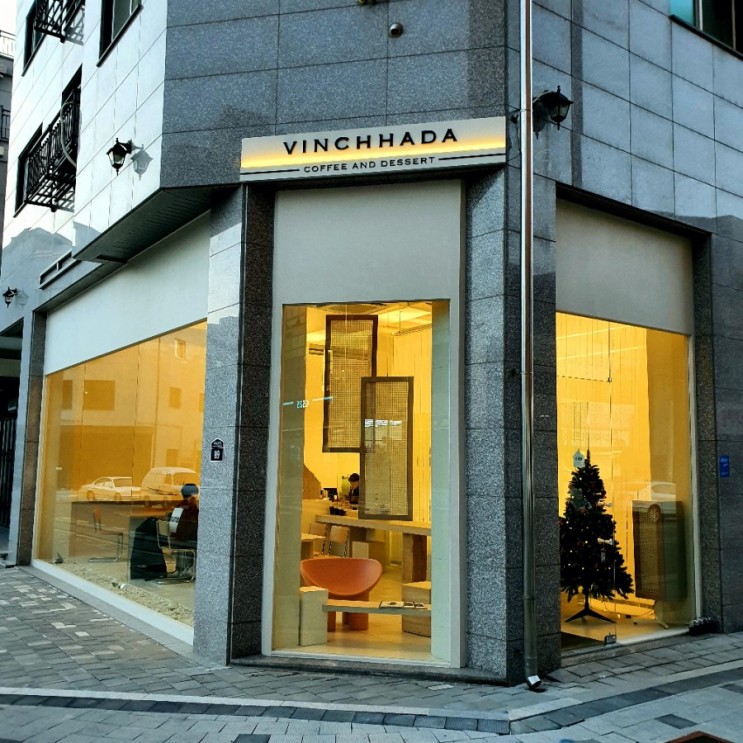 CAFE)) VINCHHADA  빈치하다카페