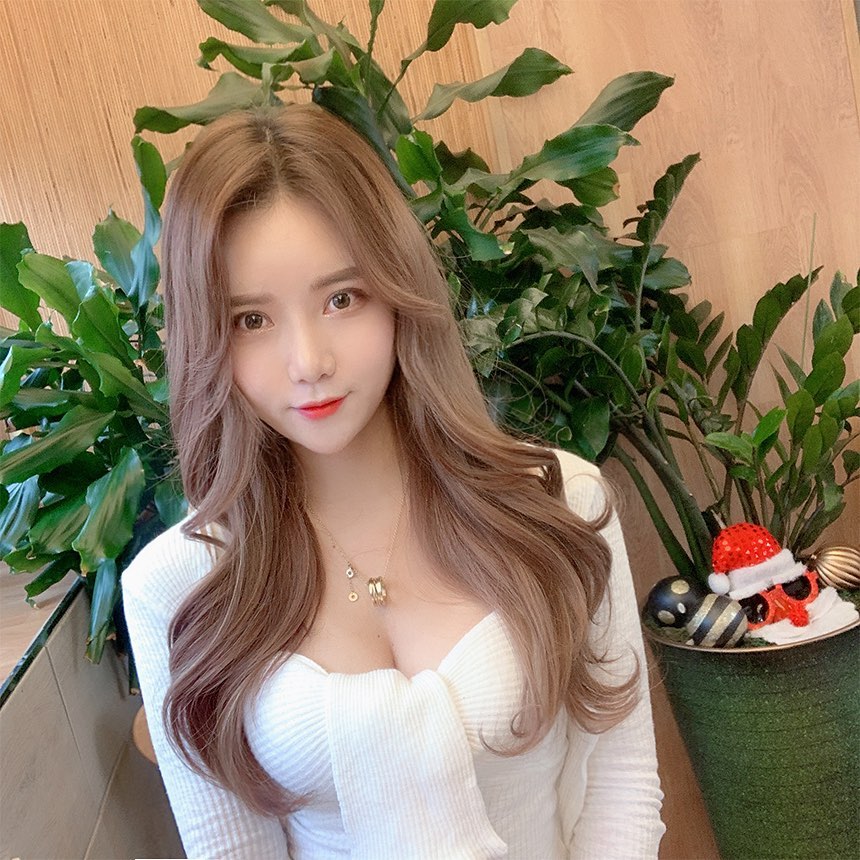한주도 힘내자요🥱
두번이나 찾은 #왕십리미용실 #왕십리벨라헤어 
머리잘하는건 물론이구 친절한곳 좋아해섷ㅎㅎㅎ🤎
머리 이쁘쥬🙈
.
#야간미용실 #24시미용실 #센트라스미용실