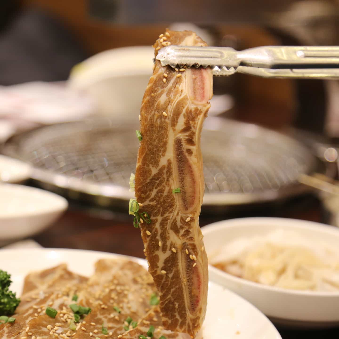 지나가면서 항상 가봐야지 했던 곳!! 드뎌 가봄!!
손님 많은 이유가 있었어.
고기 넘나 맛나☺
이제 소고기 단골집은 여기♡
.
#부산맛집#대연동맛집#부산육면정#육면정#대연동육면정#부산회식장소#부산외식#부산명품외식육면정#대연동고기집#부산여행#부산#busan#busantrip#부산회식#부산단체모임#부산고기#부산갈비#고기는사랑#맛스타그램 #일상 #daily그램
