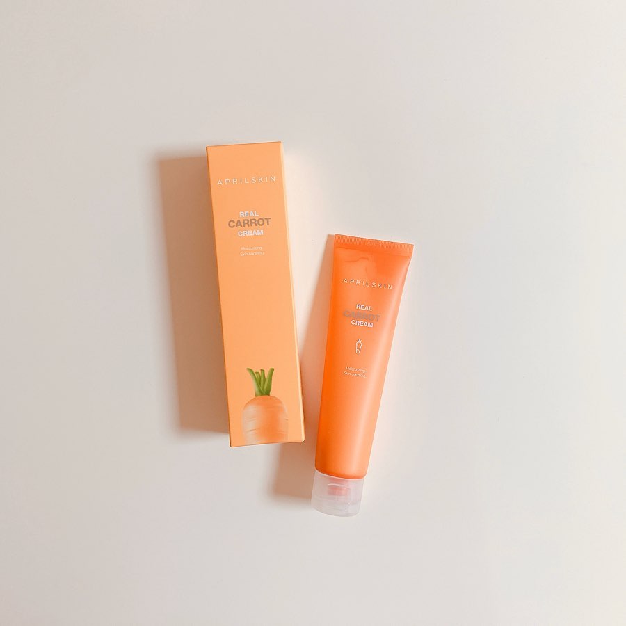 @mousejwk on Instagram: “당근색 케이스가 너무 귀여운 #에이프릴스킨 #캐롯크림 내용물도 인공 색소가 아니라 리얼 당근 색상이다:) 당근추출물 덕분에 좋은 성분이 가득하다는~~ . . 요즘처럼 쌀쌀하고 건조할때 발라주면 완전 촉촉함 흡수도 엄청 빠른 편이라 끈적하게 남지도…”