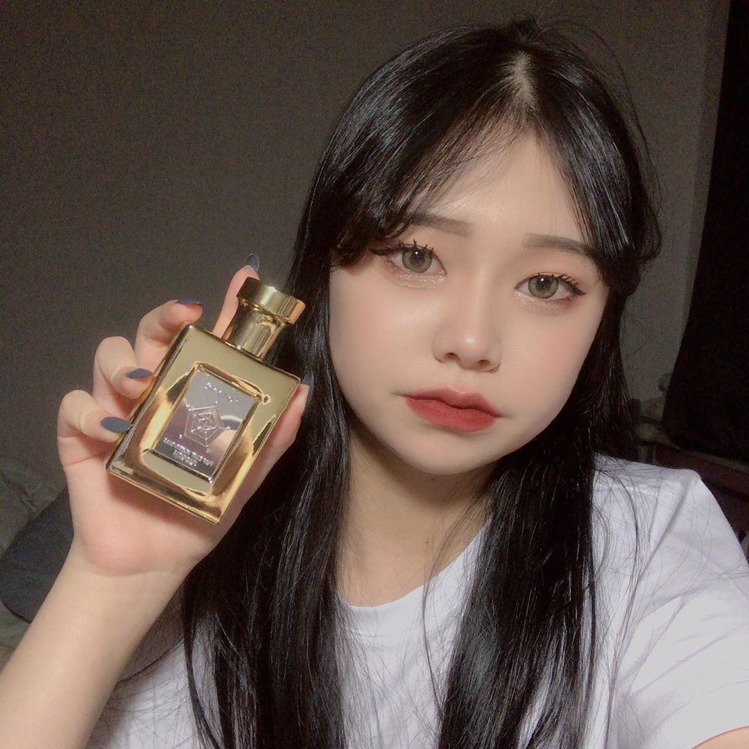 이 정우 on Instagram: “✨포맨트 포맨 시그니처 퍼퓸 코튼 썩세스 전 세계 0.1% 마스터 퍼퓨머가 조향한 남자의 성공을 기원하는 포맨트 향수! 디자인도 고급지고 향도 좋아서 선물하