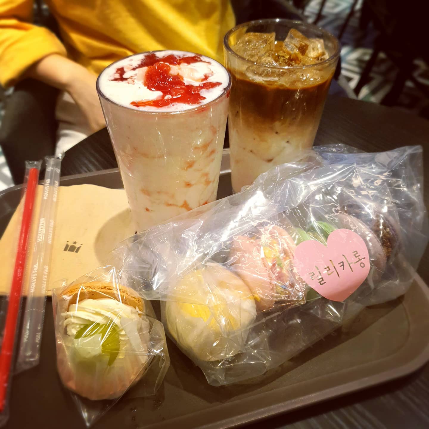 #릴리카롱
.
.
.
#맛집 #마카롱 #디저트맛집 #카페
#fff #인친 #소통